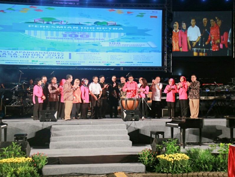 National ceremony with government officials on stage
